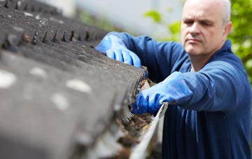 cleaning and inspecting Car Colston roofs
